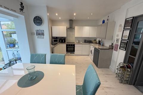 3 bedroom semi-detached house for sale, Moor Bottom Road, Halifax HX2