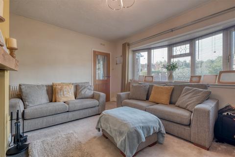 144 Foxlydiate Crescent, Redditch, B97 6NP