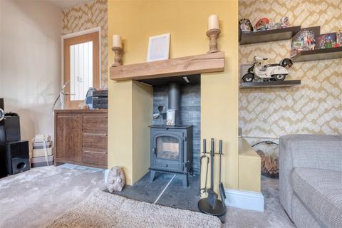 144 Foxlydiate Crescent, Redditch, B97 6NP