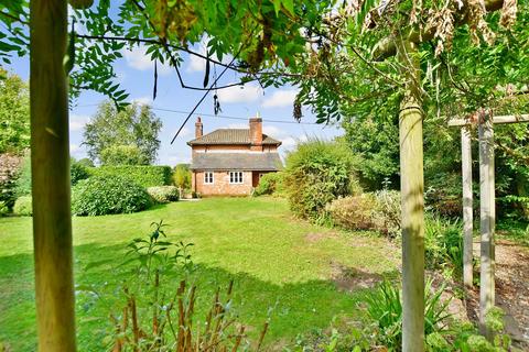 2 bedroom cottage for sale, North Street, Sheldwich, Faversham, Kent