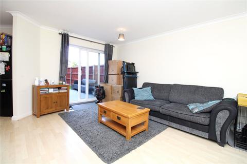 3 bedroom terraced house to rent, Jovian Way, Ipswich, IP1