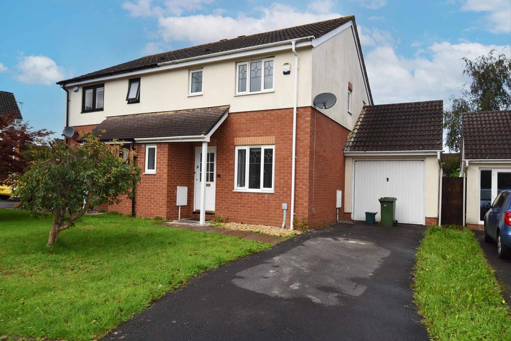 DolyLlan, Miskin, CF72 8RY 3 bed semidetached house £1,100 pcm (£