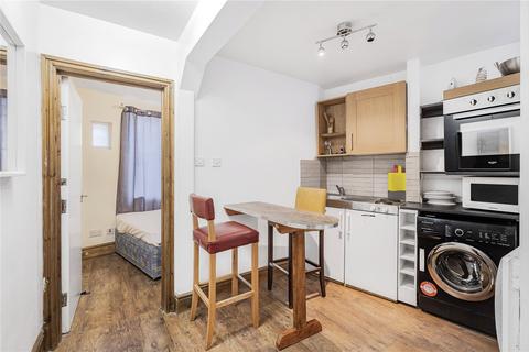 2 bedroom apartment to rent, Aldersgate Street, London, EC1A