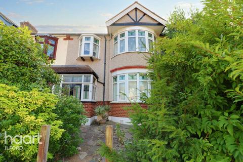 5 Worcester Gardens, Ilford, IG1 3NP