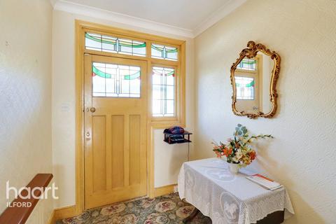 5 Worcester Gardens, Ilford, IG1 3NP