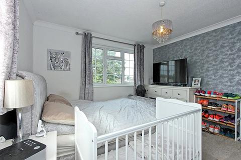 24 Periwinkle Close, Sittingbourne, ME10 2JT
