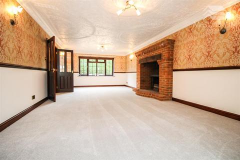 4 bedroom detached house for sale - Blakelands, Milton Keynes MK14