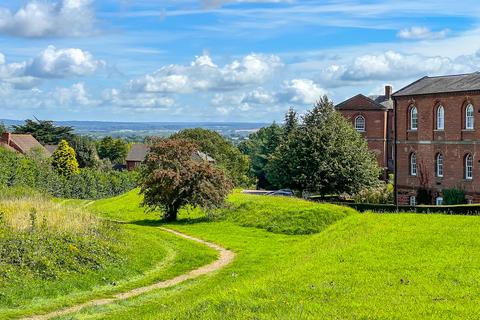 1 Dartington Walk, Exminster, Exeter, EX6 8TN