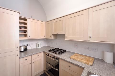 1 Dartington Walk, Exminster, Exeter, EX6 8TN