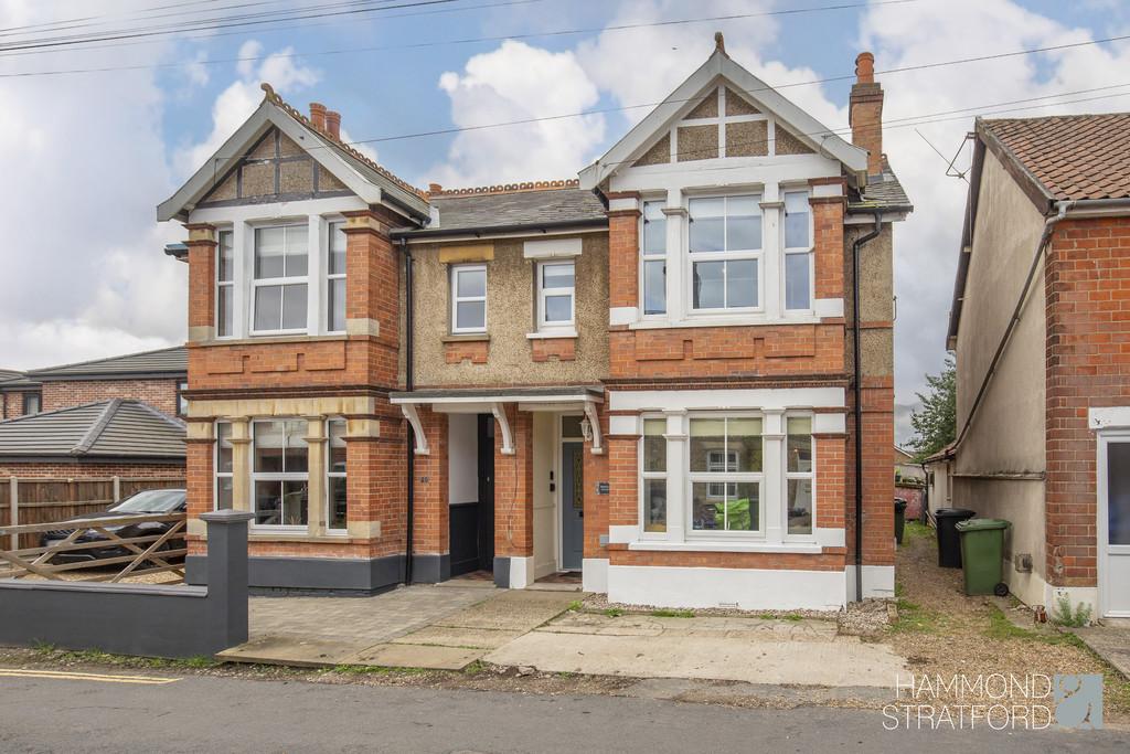 New North Road, Attleborough 3 bed semidetached house £360,000