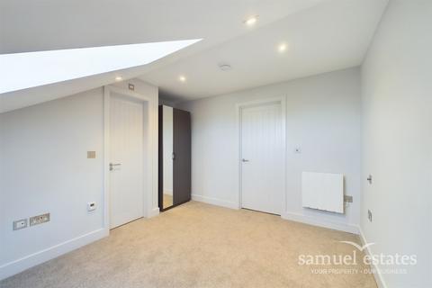 1 bedroom flat to rent - St John's Hill, St John's Hill, London, SW11