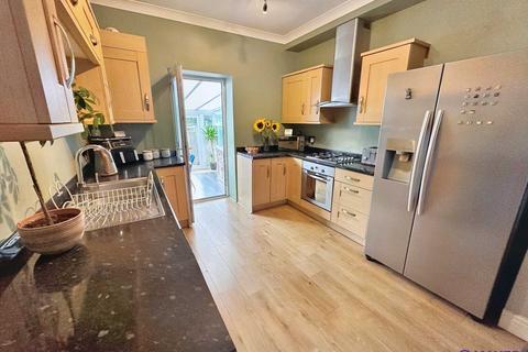 3 bedroom terraced house for sale - Frogmore Avenue, Plymouth PL6