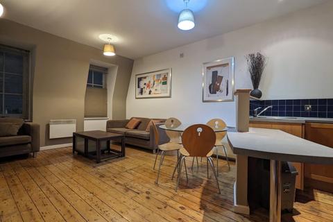 1 bedroom apartment to rent, Vassalli House, Central Road