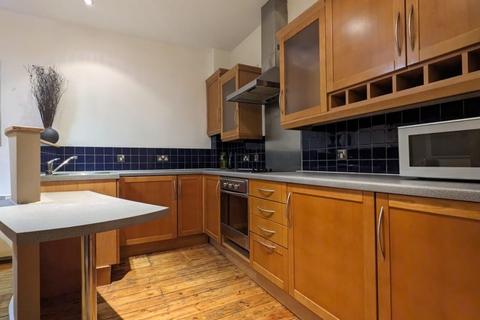 1 bedroom apartment to rent, Vassalli House, Central Road