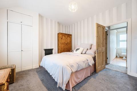 125 Stanley Road, Carshalton, SM5 4LW