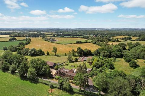 6 bedroom detached house for sale, Silchester, Hampshire