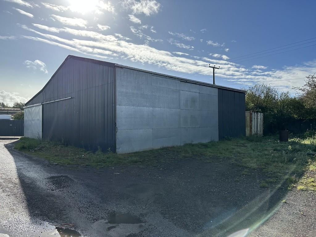 Dimmer Lane, Castle Cary Industrial unit £180,000