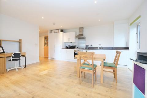 Flat 3, Apex House, 3 Ridge Place, Orpington, BR5 3FL