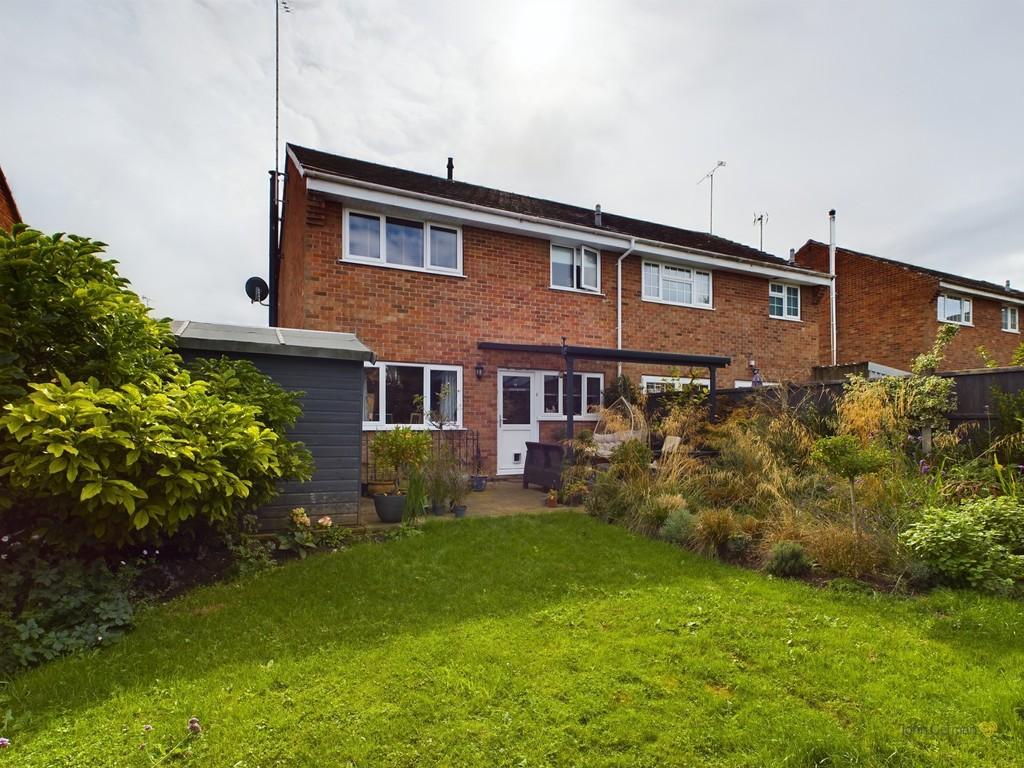 Hollow Lane, DraycottintheClay 3 bed semidetached house for sale