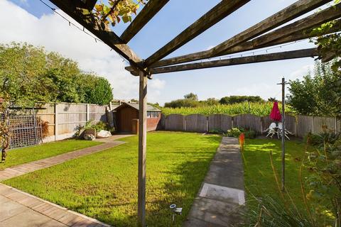 2 bedroom detached bungalow for sale, Craythorne Road, Stretton