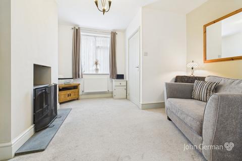 26 Craythorne Road, Stretton, Burton-on-trent, DE13 0BA