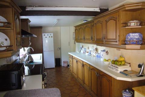 4 bedroom semi-detached house for sale, High Street, Airmyn, Nr Goole, DN14 8LF
