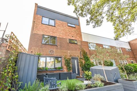 5 bedroom end of terrace house for sale - Vibart Gardens, Brixton Hill, London, SW2