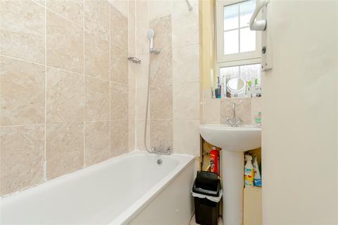 3 bedroom flat to rent, Bowman House, 80 Nuttall Street, London