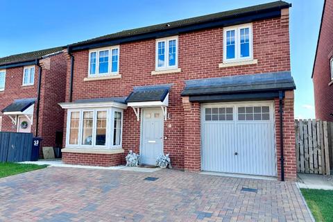 4 bedroom detached house for sale, Apple Tree Road, Stokesley, Middlesbrough, North Yorkshire