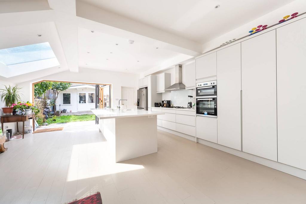 Chamberlayne Road, Kensal Rise... 5 bed terraced house for sale £