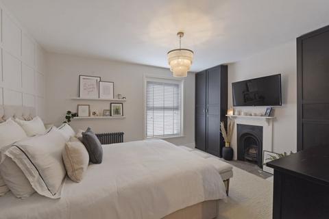 28 Priory Road, Tonbridge, TN9 2AS