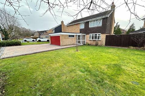 4 bedroom detached house for sale, Yewdale Drive, Whitby