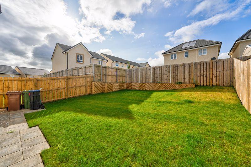 Dunvegan Drive, Kilmarnock, KA3 6GS 4 bed detached house £1,500 pcm