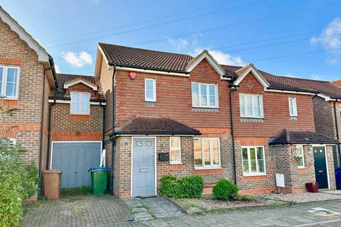 17 Thistlefield Close, Bexley, DA5 3GJ