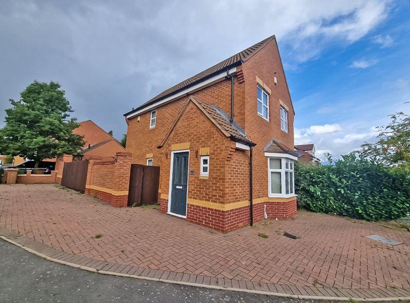 Yale Road, Willenhall 3 bed detached house for sale £250,000
