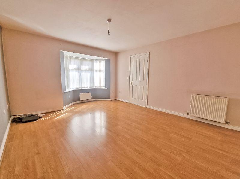 Yale Road, Willenhall 3 bed detached house for sale £250,000