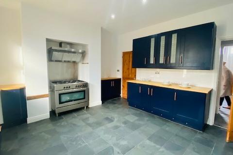 3 bedroom house to rent, Pot House Lane, Stocksbridge, Sheffield, South Yorkshire, S36