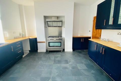 3 bedroom house to rent, Pot House Lane, Stocksbridge, Sheffield, South Yorkshire, S36