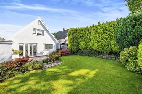 2 bedroom detached bungalow for sale - Leiros Parc Drive, Bryncoch, Neath, SA10 7EW
