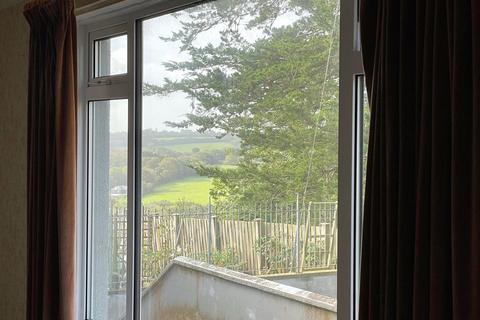 2 Gloweth View, Truro, TR1 3JZ