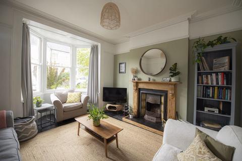 10 Harrison Terrace, Truro, TR1 3EN