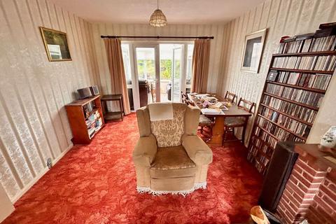 34 Moss Drive, Sutton Coldfield, B72 1JQ