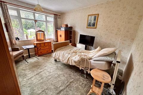 34 Moss Drive, Sutton Coldfield, B72 1JQ