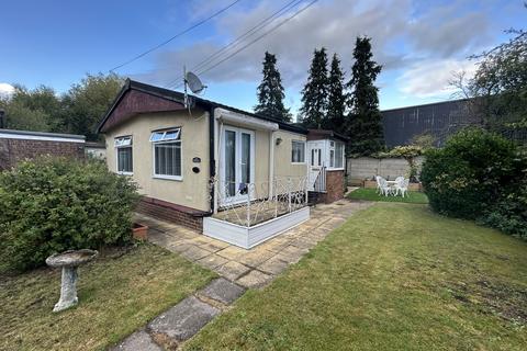 2 bedroom mobile home for sale - Fowley Mead Park, Longcroft Drive