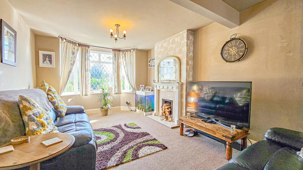 Mellowdew Road, Coventry, CV2 3 bed end of terrace house for sale £