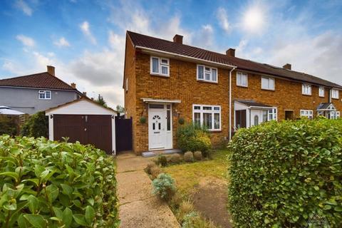 33 Cample Lane, South Ockendon, RM15 5RA