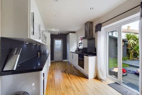 33 Cample Lane, South Ockendon, RM15 5RA