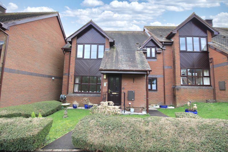 Church Lane, Southampton SO30 2 bed retirement property for sale £245,000