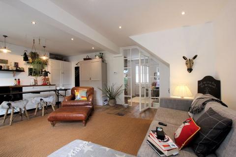 2 Culver Road, Bradford-on-avon, BA15 1HY