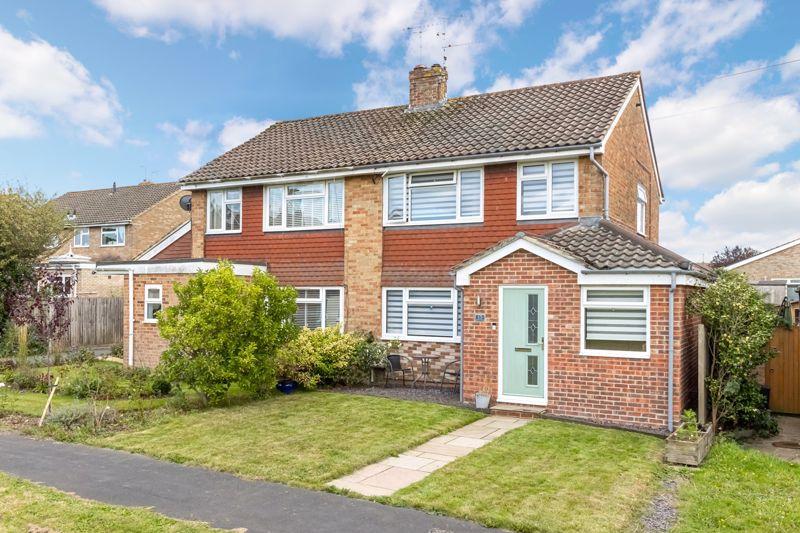 Rowlands Road, Horsham 3 bed semidetached house for sale £450,000